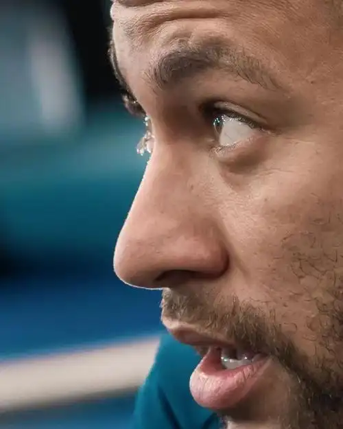 眼光敏锐 眼光敏锐