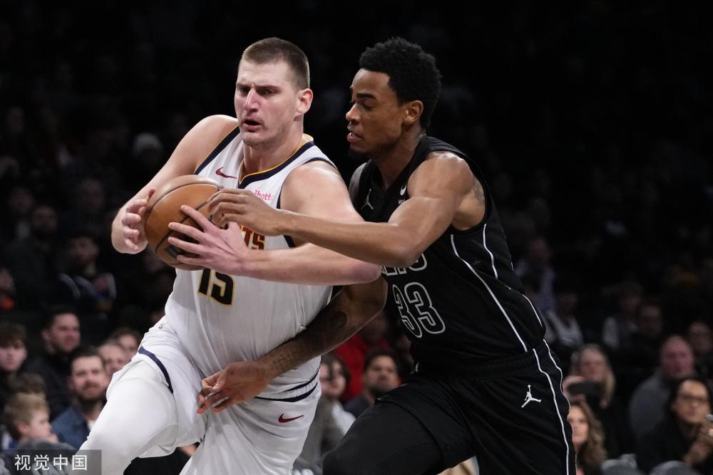 但主教练在 但主教练在